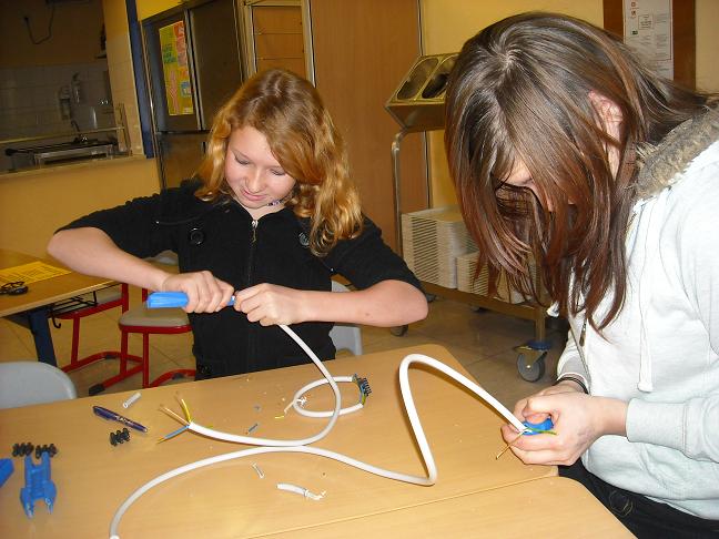 Elektrokabel montieren